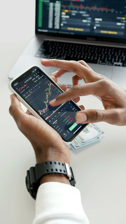 Finance & Banking